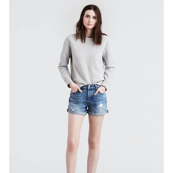 *SOLD*Levi 501 Denim Shorts - Picture 3 of 3